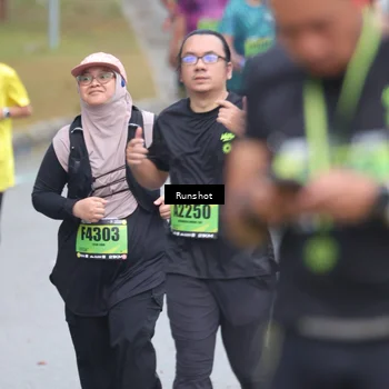 Runner Photo 5592472