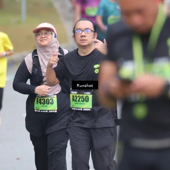 Runner Photo 5592475
