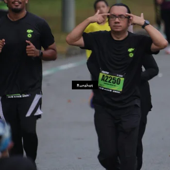 Runner Photo 5592494