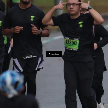 Runner Photo 5592497