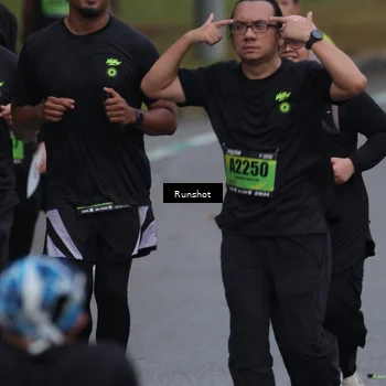 Runner Photo 5592498