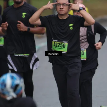 Runner Photo 5592505
