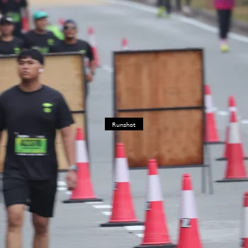 Runner Photo 5592544