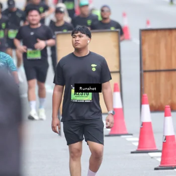 Runner Photo 5592549