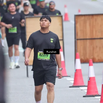 Runner Photo 5592560