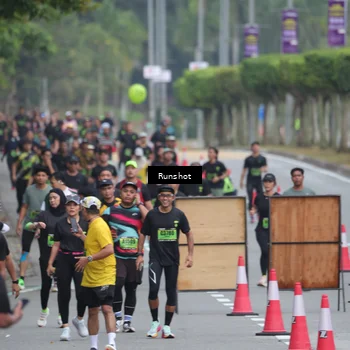 Runner Photo 5592583