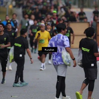 Runner Photo 5592626