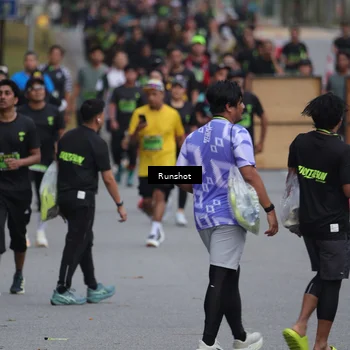 Runner Photo 5592627
