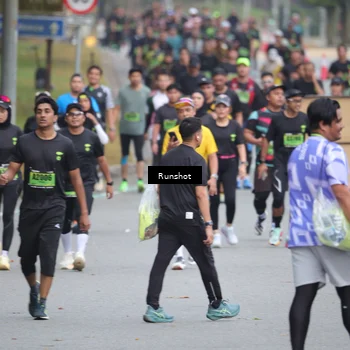 Runner Photo 5592635