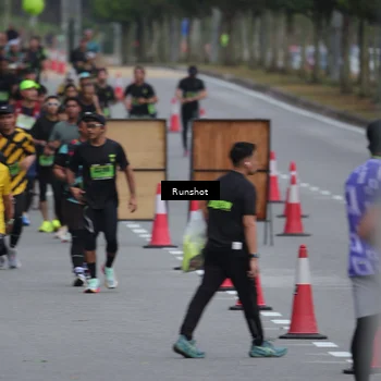 Runner Photo 5592678