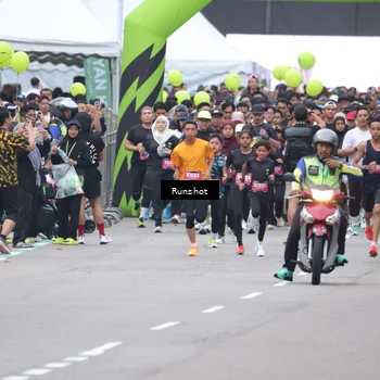 Runner Photo 5592729