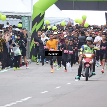 Runner Photo 5592733