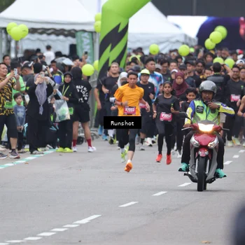 Runner Photo 5592773