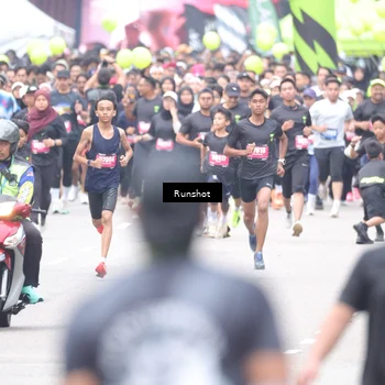 Runner Photo 5592815