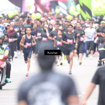 Runner Photo 5592827