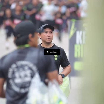 Runner Photo 5592845