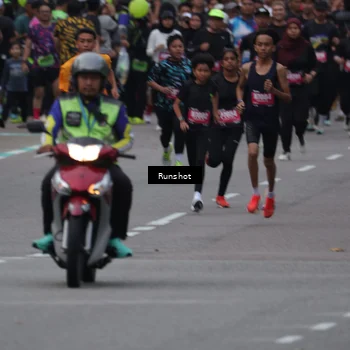 Runner Photo 5592854