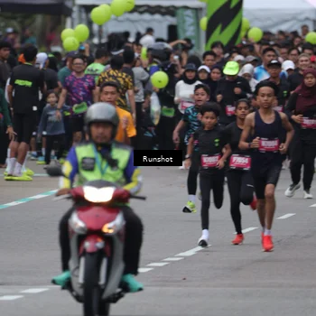 Runner Photo 5592862