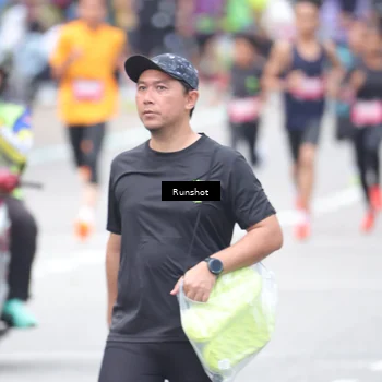 Runner Photo 5592900