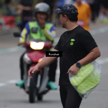 Runner Photo 5592914