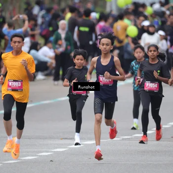 Runner Photo 5592935
