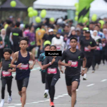 Runner Photo 5592943