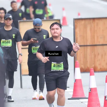 Runner Photo 5592959