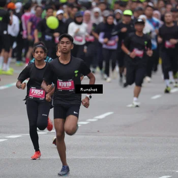 Runner Photo 5592976