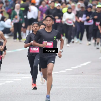 Runner Photo 5593003