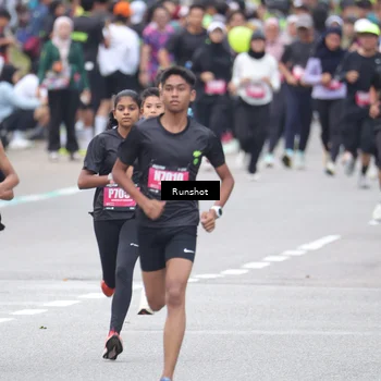 Runner Photo 5593006