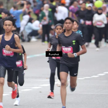 Runner Photo 5593015