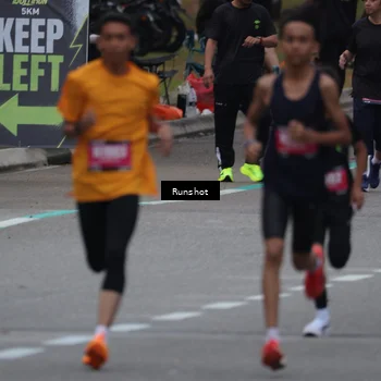 Runner Photo 5593023