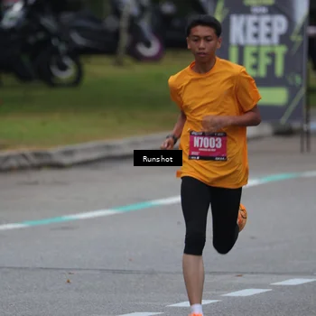 Runner Photo 5593039