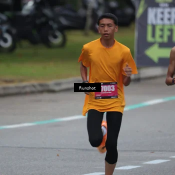 Runner Photo 5593047