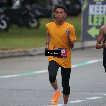 Runner Photo 5593051