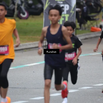 Runner Photo 5593055