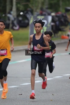 Runner Photo 5593056