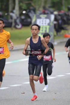 Runner Photo 5593060
