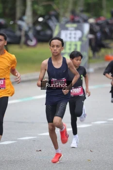Runner Photo 5593061