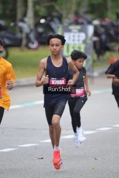 Runner Photo 5593063