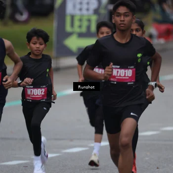 Runner Photo 5593075