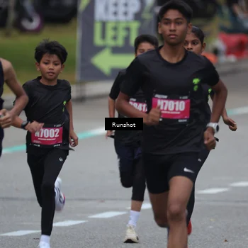 Runner Photo 5593076