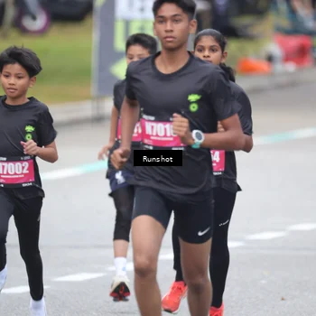 Runner Photo 5593082