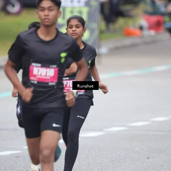 Runner Photo 5593095