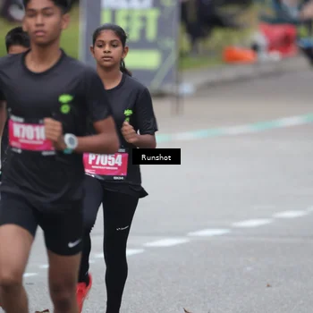 Runner Photo 5593097