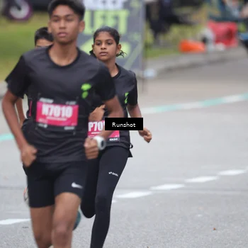 Runner Photo 5593098