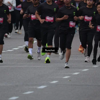 Runner Photo 5593132