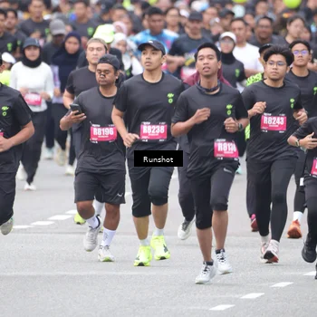 Runner Photo 5593142