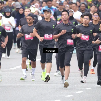Runner Photo 5593154