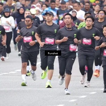 Runner Photo 5593155